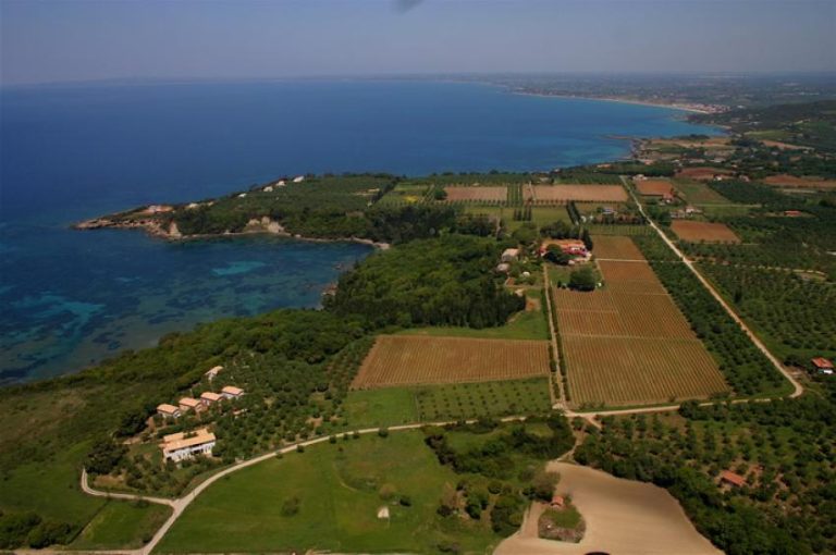 Merkouri estate